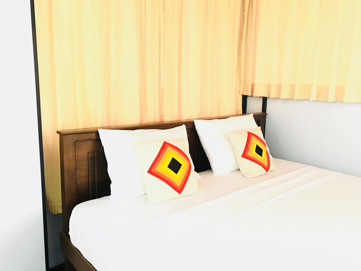 Lake City Resort アヌラーダプラ エクステリア 写真