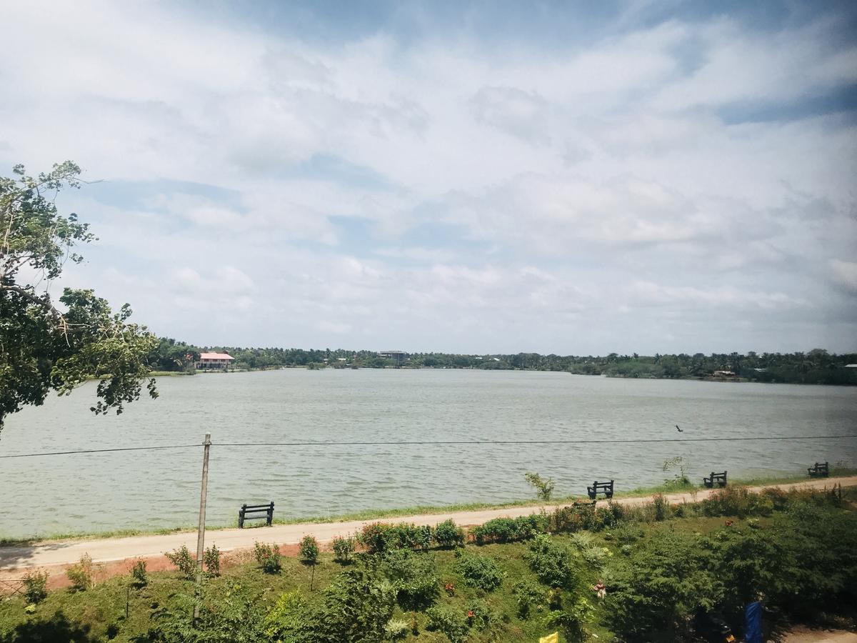 Lake City Resort アヌラーダプラ エクステリア 写真